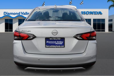 2025 Nissan Versa 1.6 SV