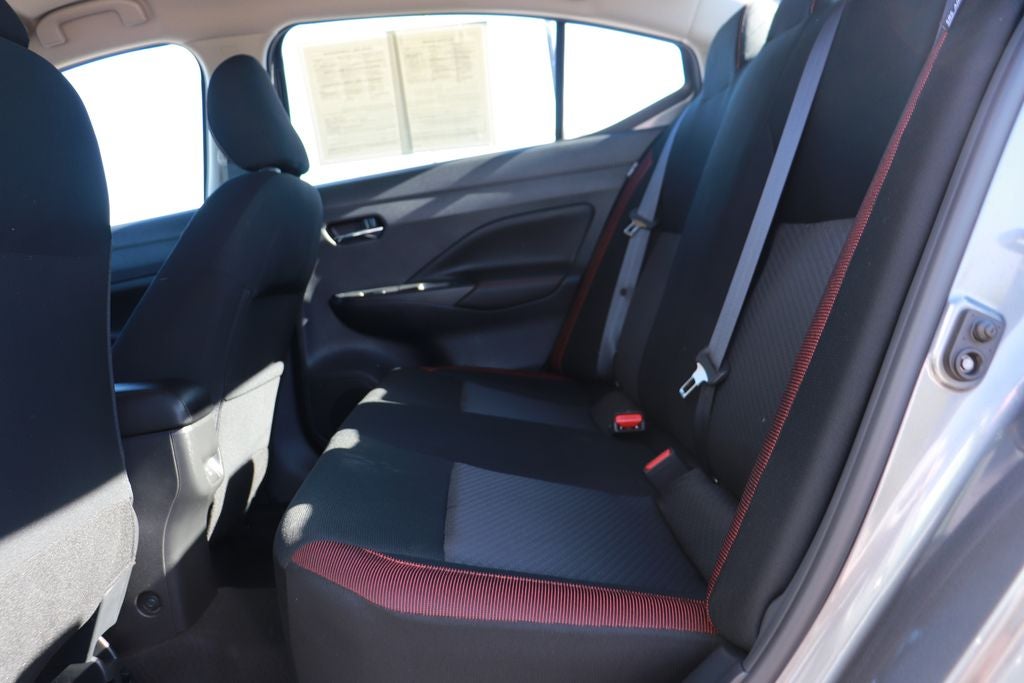 2025 Nissan Versa 1.6 SR