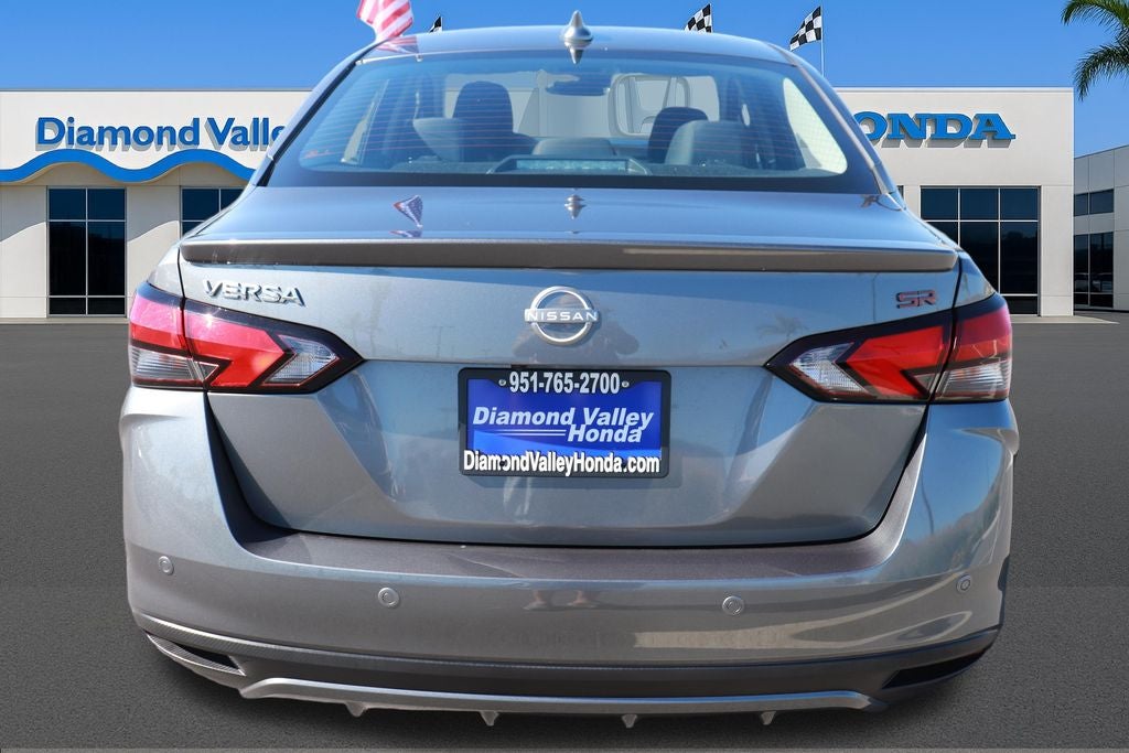 2025 Nissan Versa 1.6 SR