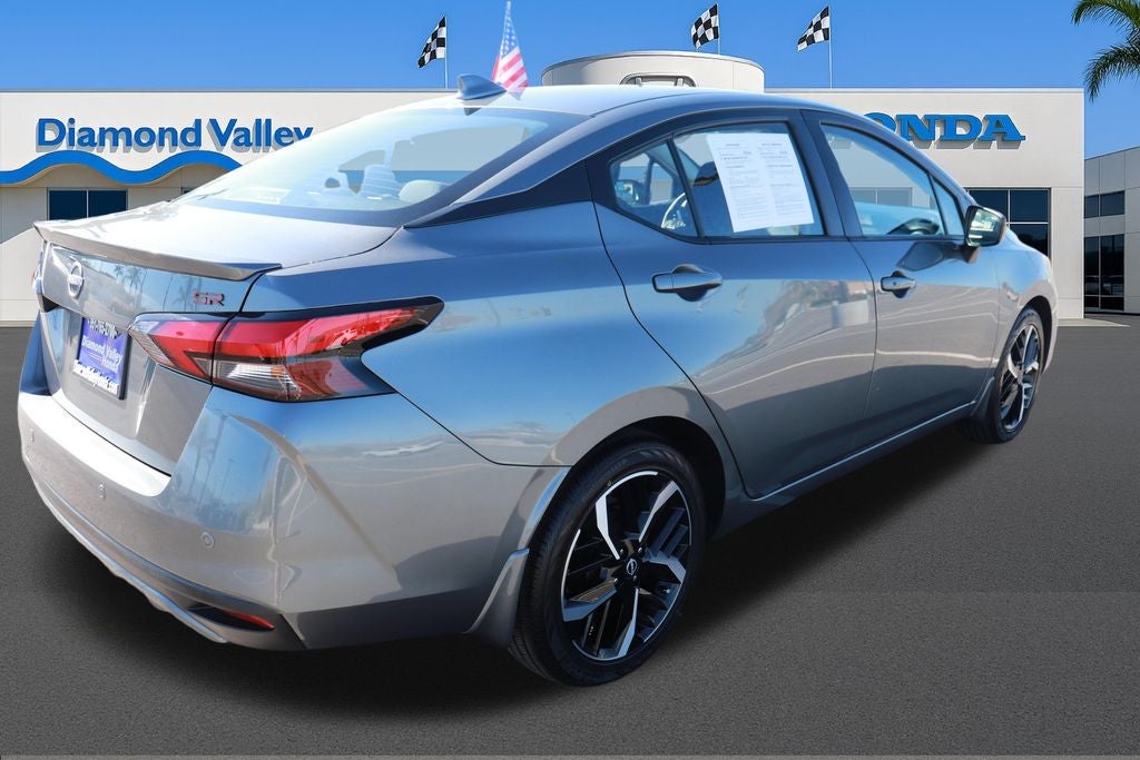 2025 Nissan Versa 1.6 SR