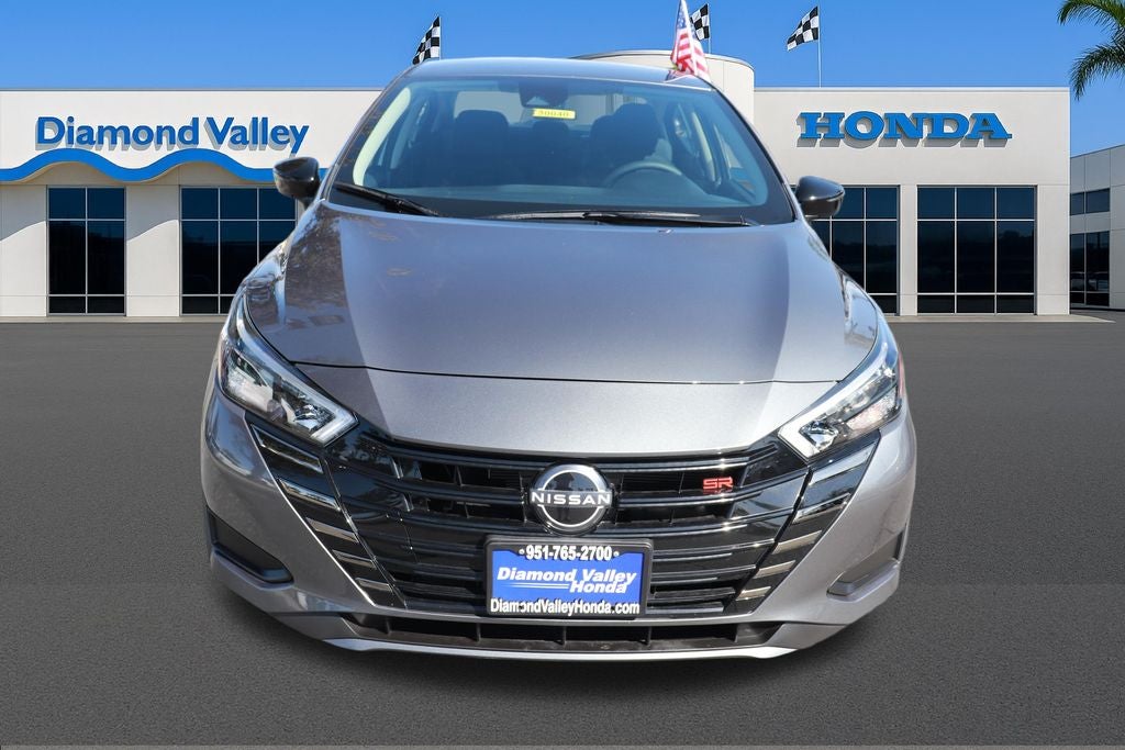 2025 Nissan Versa 1.6 SR