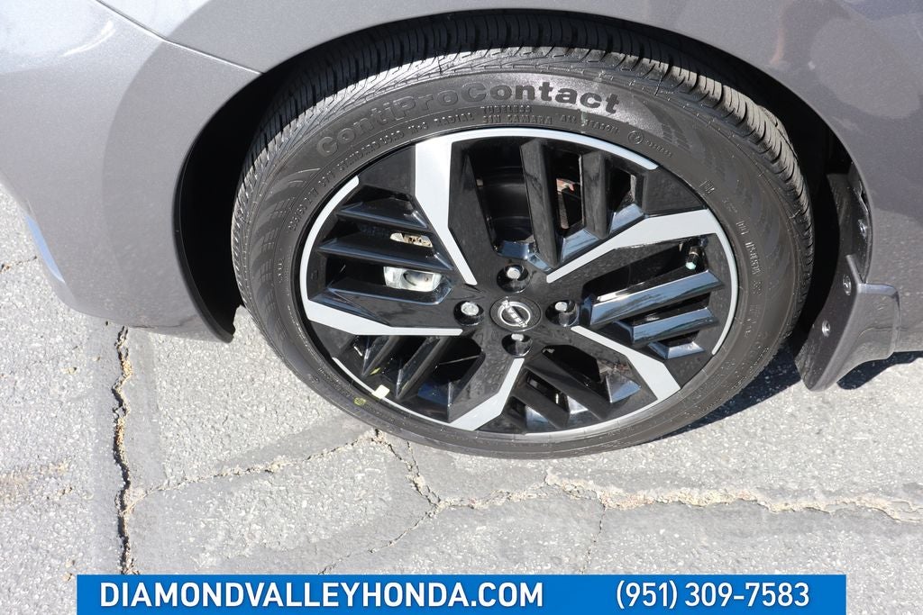 2025 Nissan Versa 1.6 SR