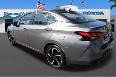 2025 Nissan Versa 1.6 SR