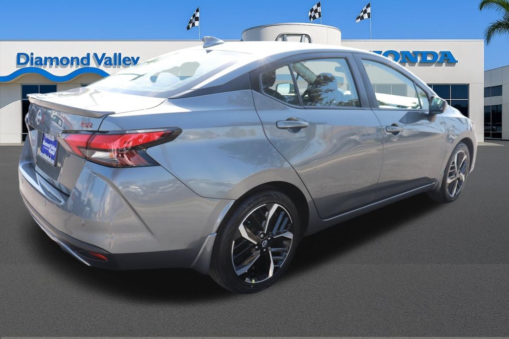 2025 Nissan Versa 1.6 SR