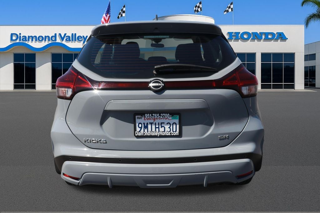2024 Nissan Kicks SR