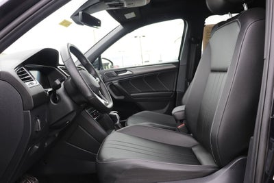 2024 Volkswagen Tiguan 2.0T SE R-Line Black