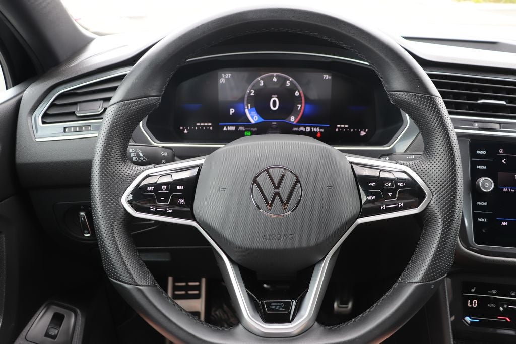 2024 Volkswagen Tiguan 2.0T SE R-Line Black