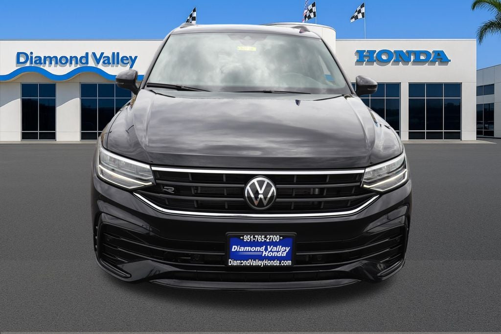 2024 Volkswagen Tiguan 2.0T SE R-Line Black