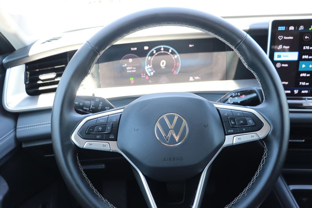 2026 Volkswagen Tiguan 2.0T SE