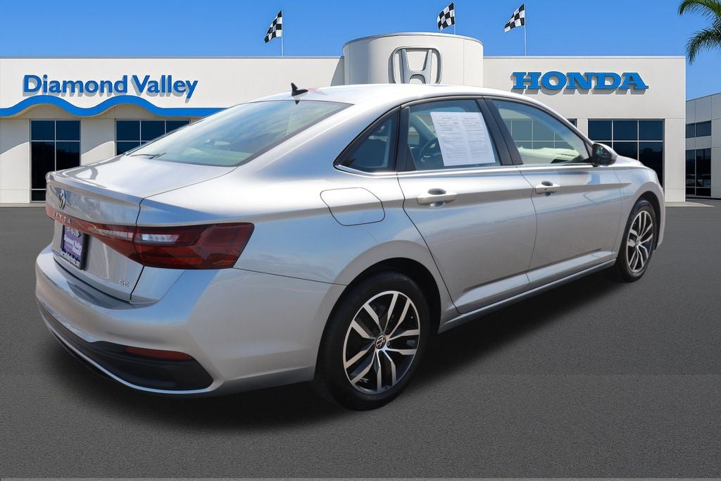 2025 Volkswagen Jetta 1.5T SE