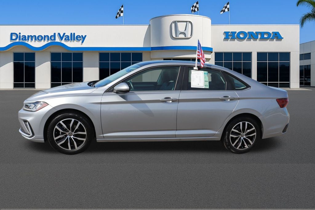 2025 Volkswagen Jetta 1.5T SE