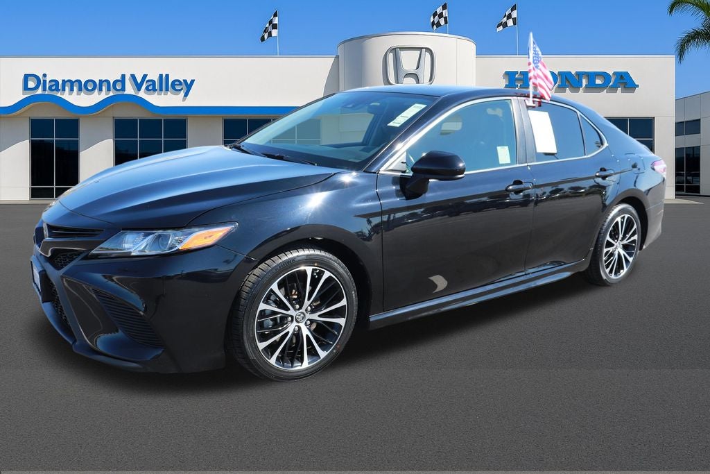 2019 Toyota Camry SE