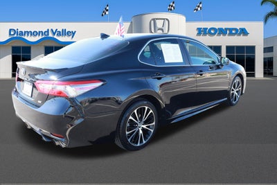 2019 Toyota Camry SE