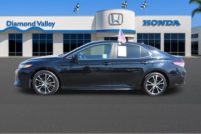 2019 Toyota Camry SE