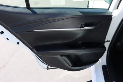 2025 Toyota Camry Hybrid SE