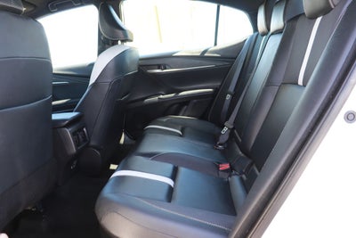 2025 Toyota Camry Hybrid SE