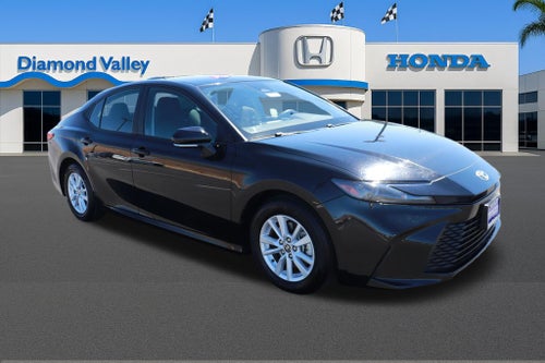 2025 Toyota Camry Hybrid LE