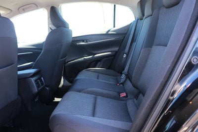 2025 Toyota Camry Hybrid LE