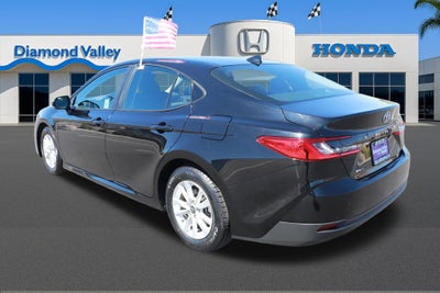 2025 Toyota Camry Hybrid LE