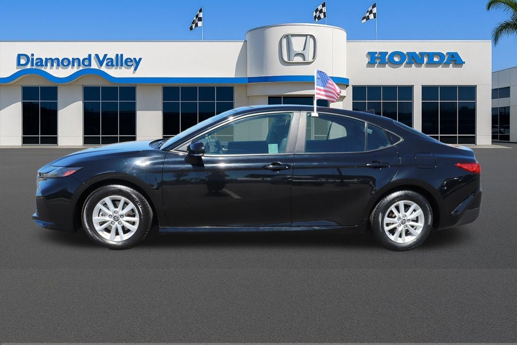 2025 Toyota Camry Hybrid LE