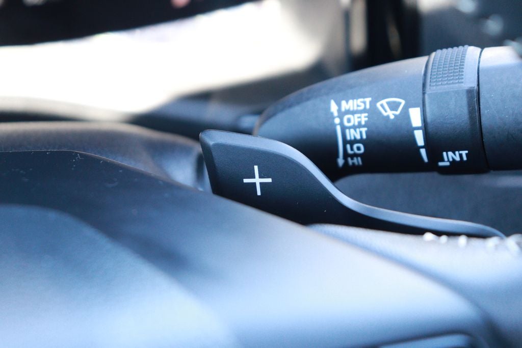 2025 Toyota Camry Hybrid SE