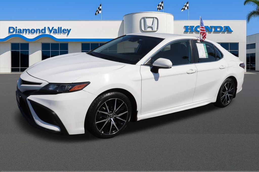 2021 Toyota Camry SE