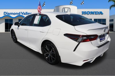 2021 Toyota Camry SE