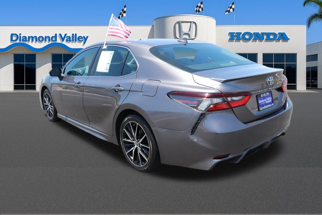 2021 Toyota Camry SE
