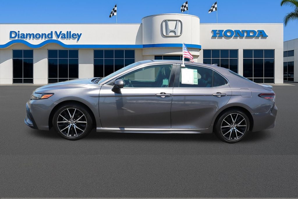 2021 Toyota Camry SE