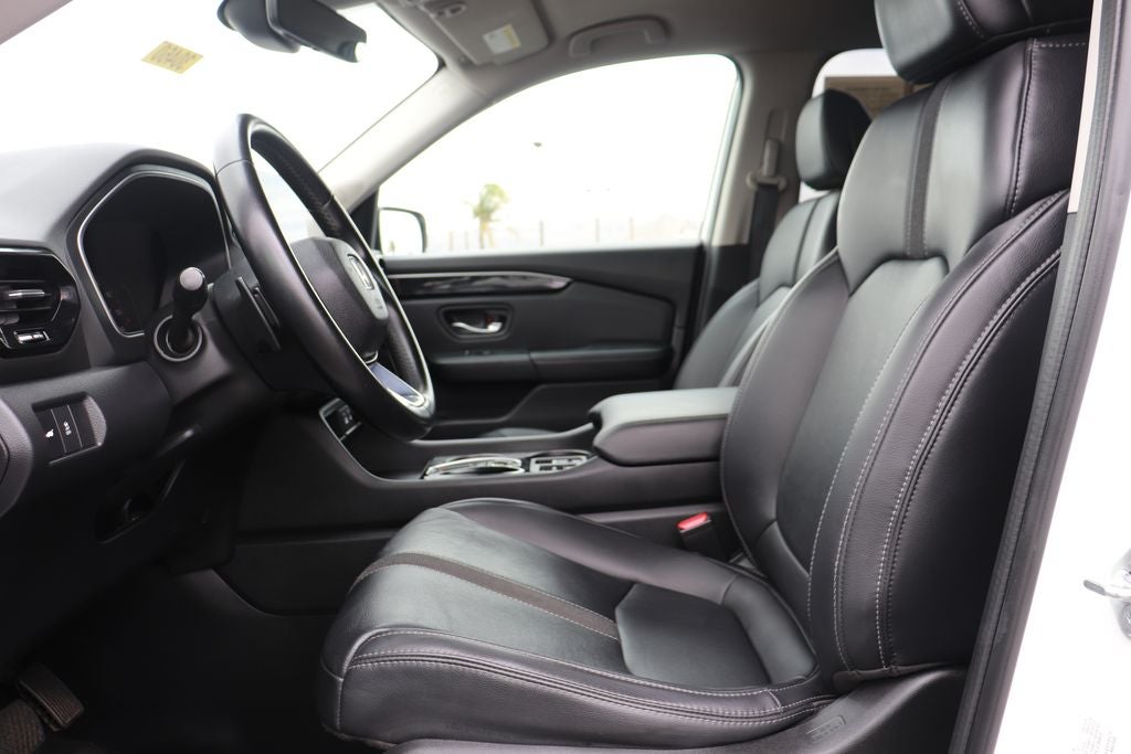 2023 Honda Pilot EX-L 8 Passenger