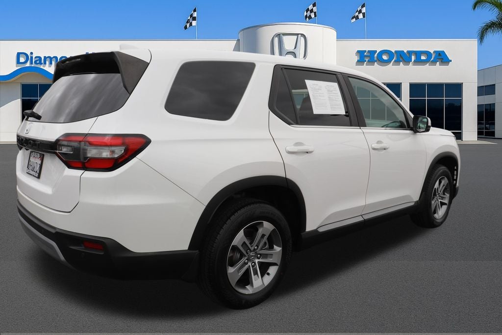 2023 Honda Pilot EX-L 8 Passenger