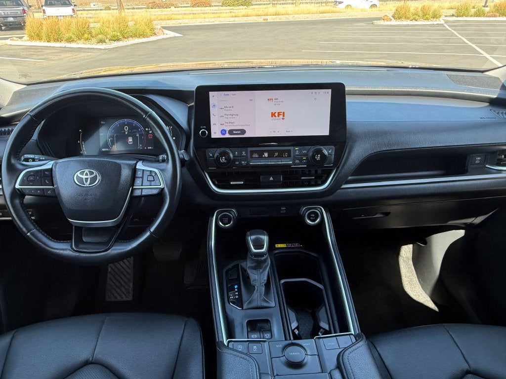 2025 Toyota Grand Highlander XLE