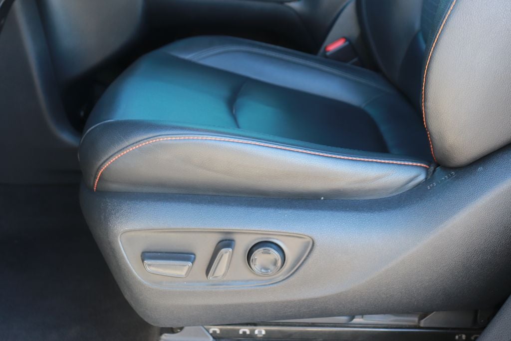 2022 Toyota Sienna XSE 7 Passenger