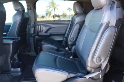 2022 Toyota Sienna XSE 7 Passenger