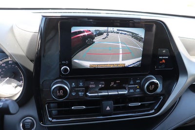2025 Toyota Highlander LE