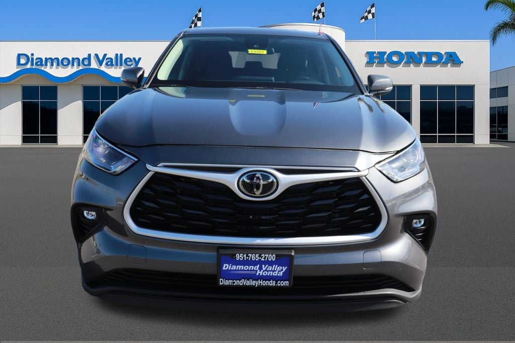 2024 Toyota Highlander LE