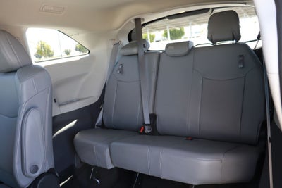 2023 Toyota Sienna XLE 8 Passenger