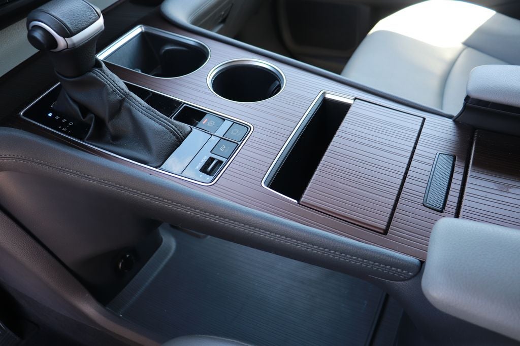 2023 Toyota Sienna XLE 8 Passenger