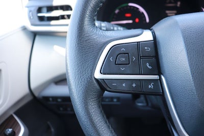2023 Toyota Sienna XLE 8 Passenger