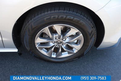 2023 Toyota Sienna XLE 8 Passenger