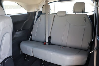 2025 Toyota Sienna XLE 8 Passenger