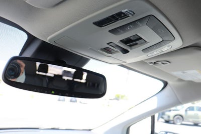 2025 Toyota Sienna XLE 8 Passenger