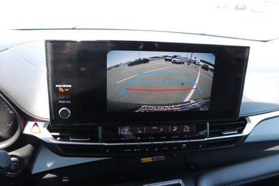 2025 Toyota Sienna XLE 8 Passenger