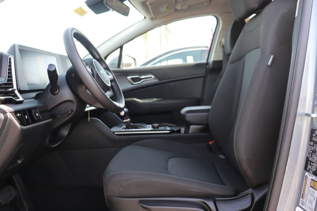 2025 Kia Sportage LX