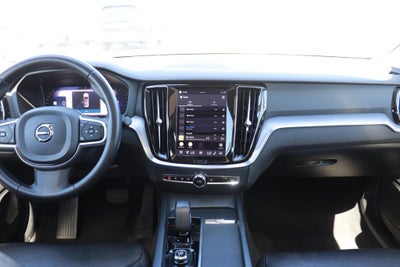 2024 Volvo S60 B5 Core Dark Theme