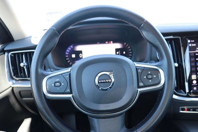 2024 Volvo S60 B5 Core Dark Theme