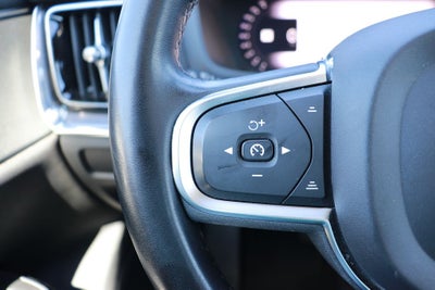 2024 Volvo S60 B5 Core Dark Theme