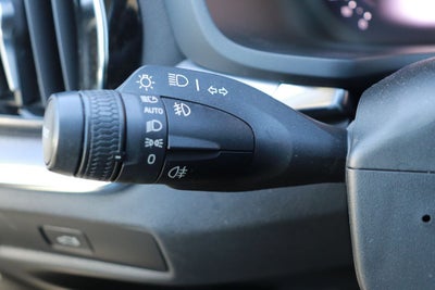 2024 Volvo S60 B5 Core Dark Theme