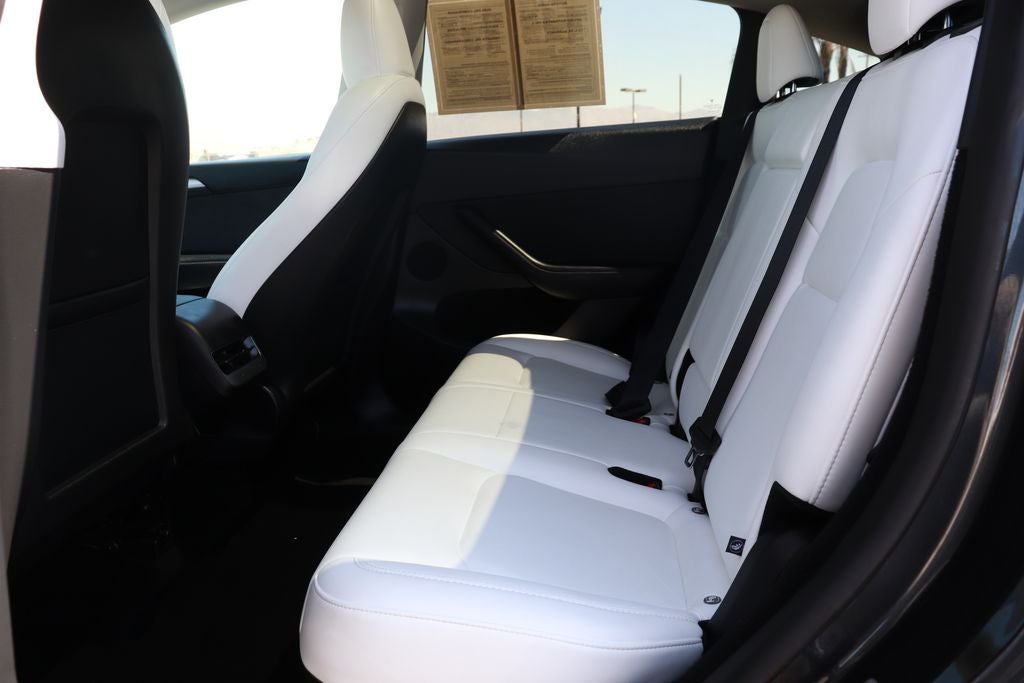 2025 Tesla Model Y Long Range