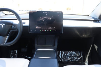 2025 Tesla Model Y Long Range
